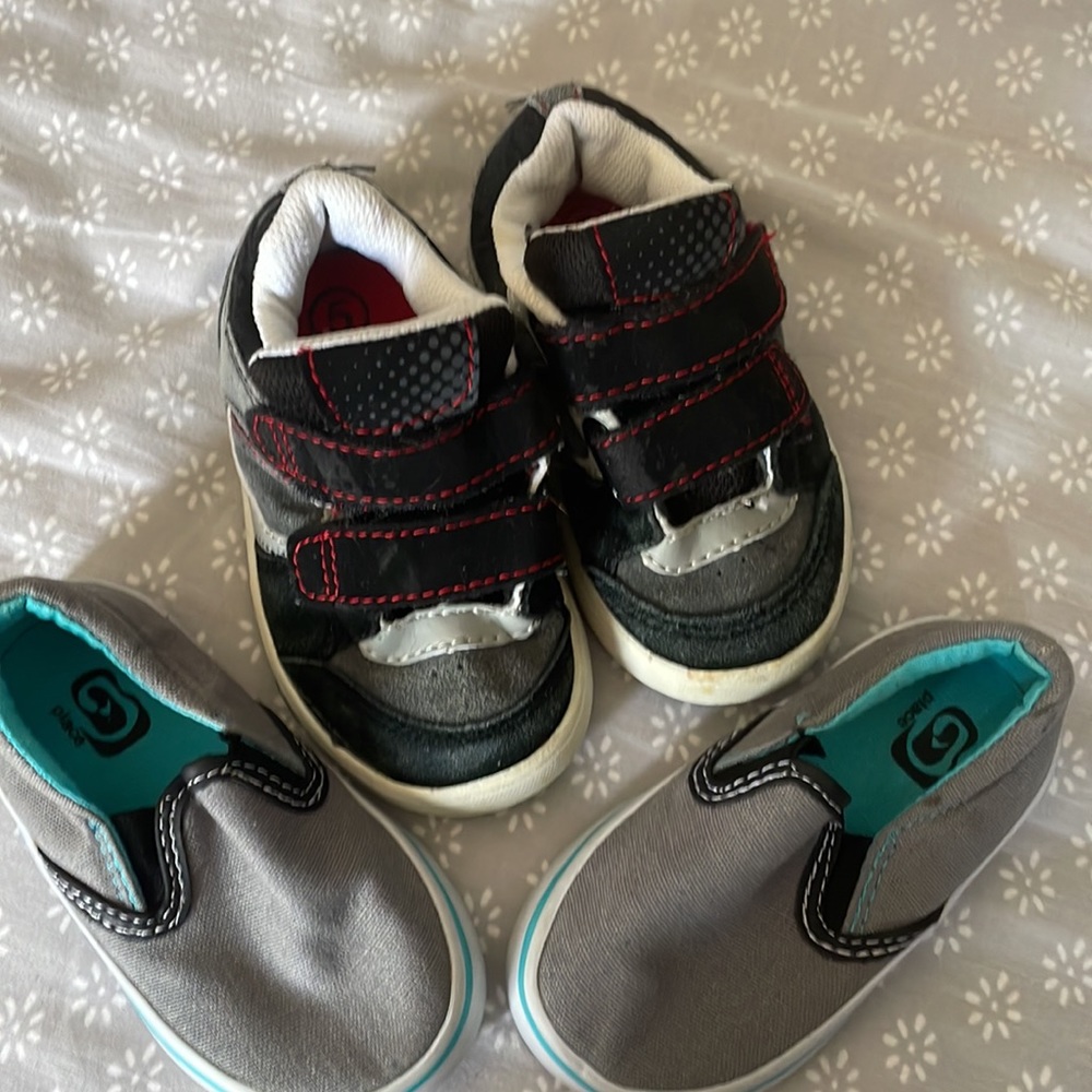 2 pairs toddler size 5 sneakers